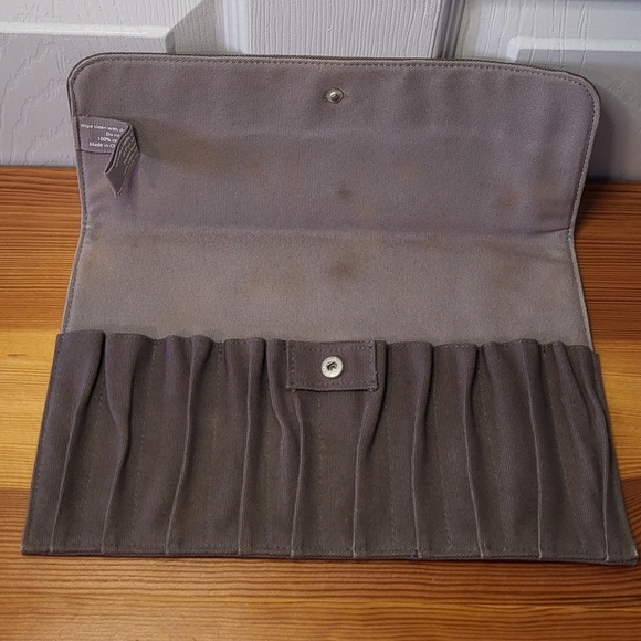 AVEDA • Brush Bag • Rate Find - Picture 3 of 6